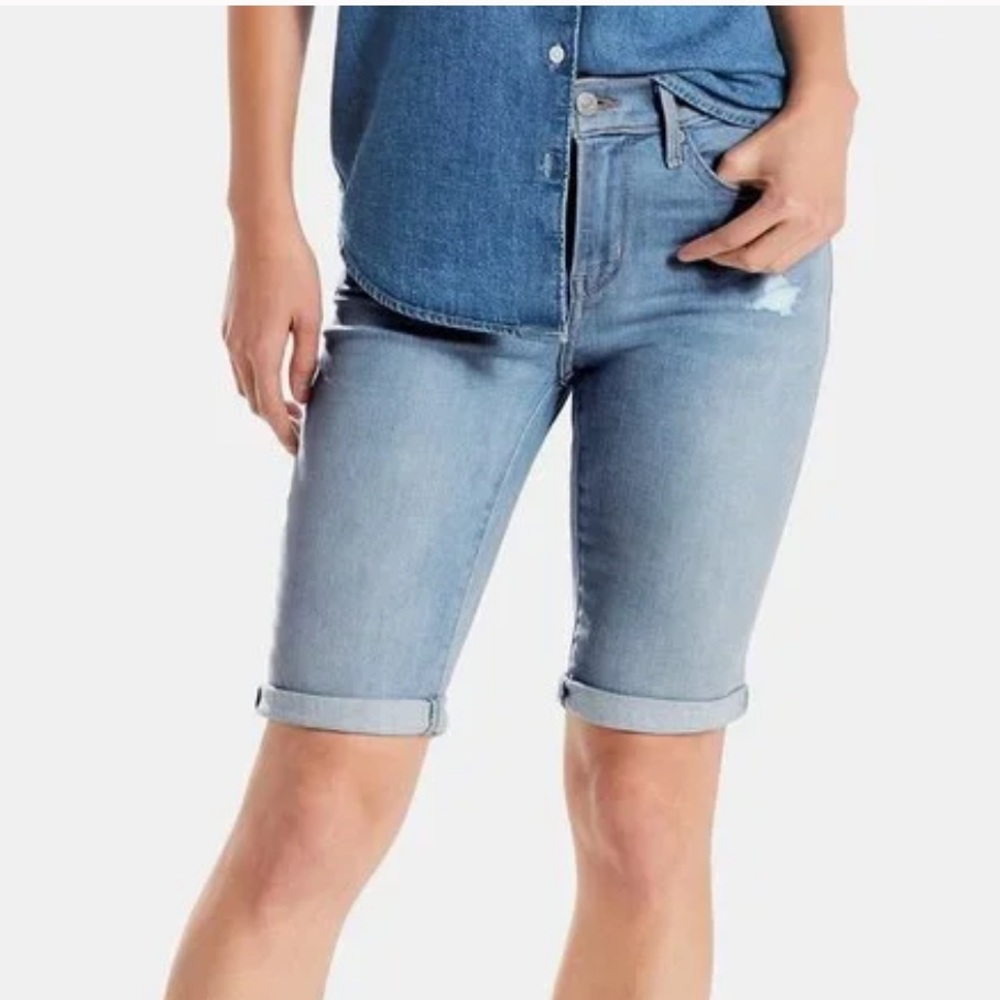 Levi's Bermuda Shorts Distressed‎ In Blue Size 32 Effortless Minimalist Casual